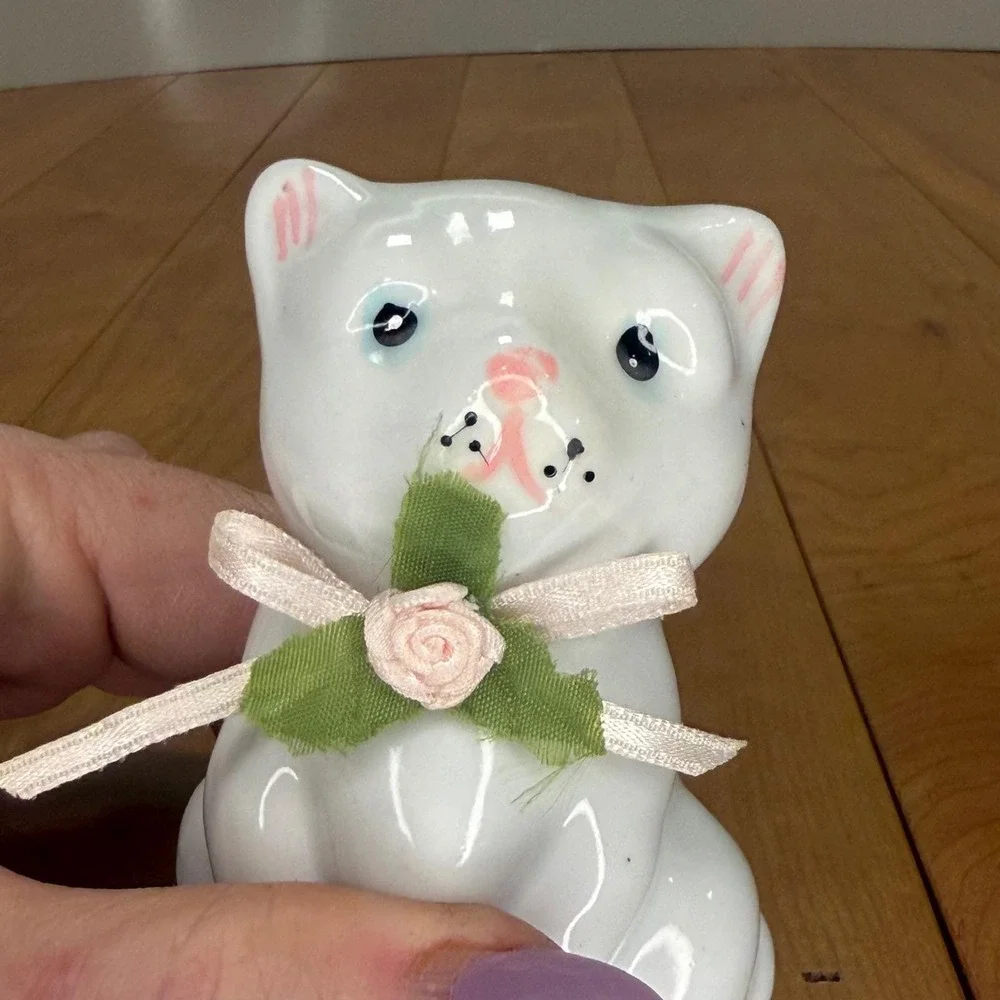 Shiah Yih ROC White Porcelain Cat Figurine with Rosette and Bow Vintage Style